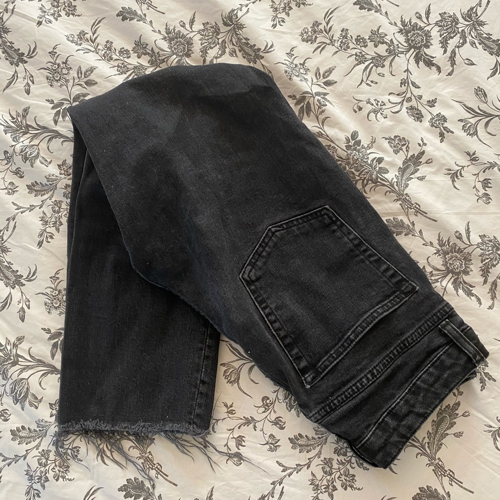 alt y2k black baggy jeans